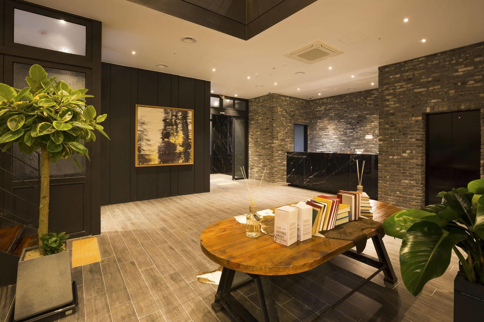 Trang Blue Hotel Seoul Eksteriør billede