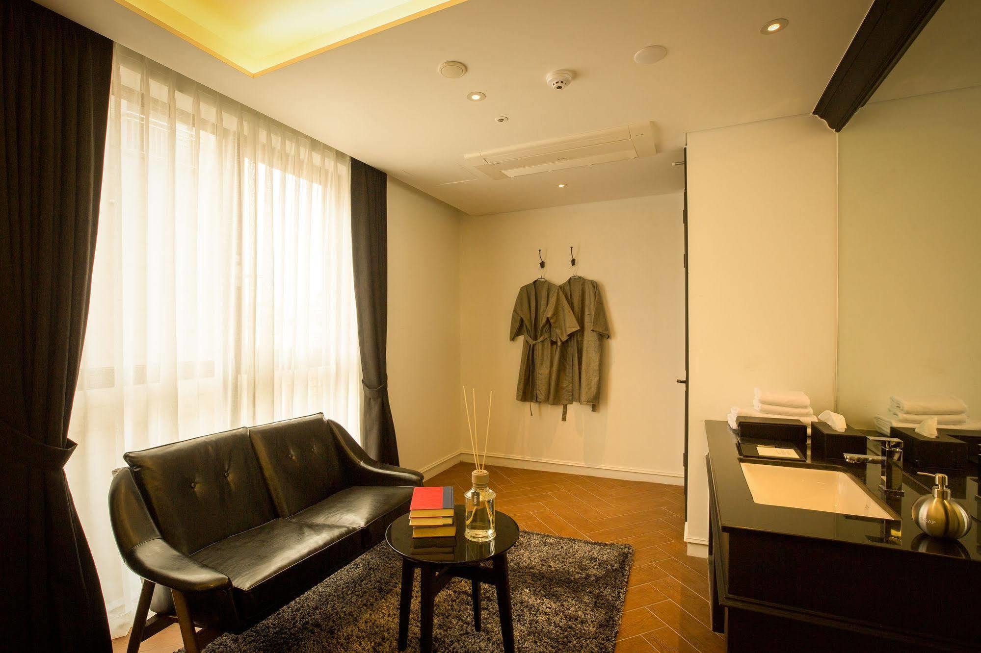 Trang Blue Hotel Seoul Eksteriør billede